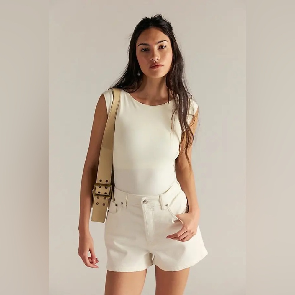 NWT Free People/We The Free CRVY Bellarosa High-Rise Vintage Shorts